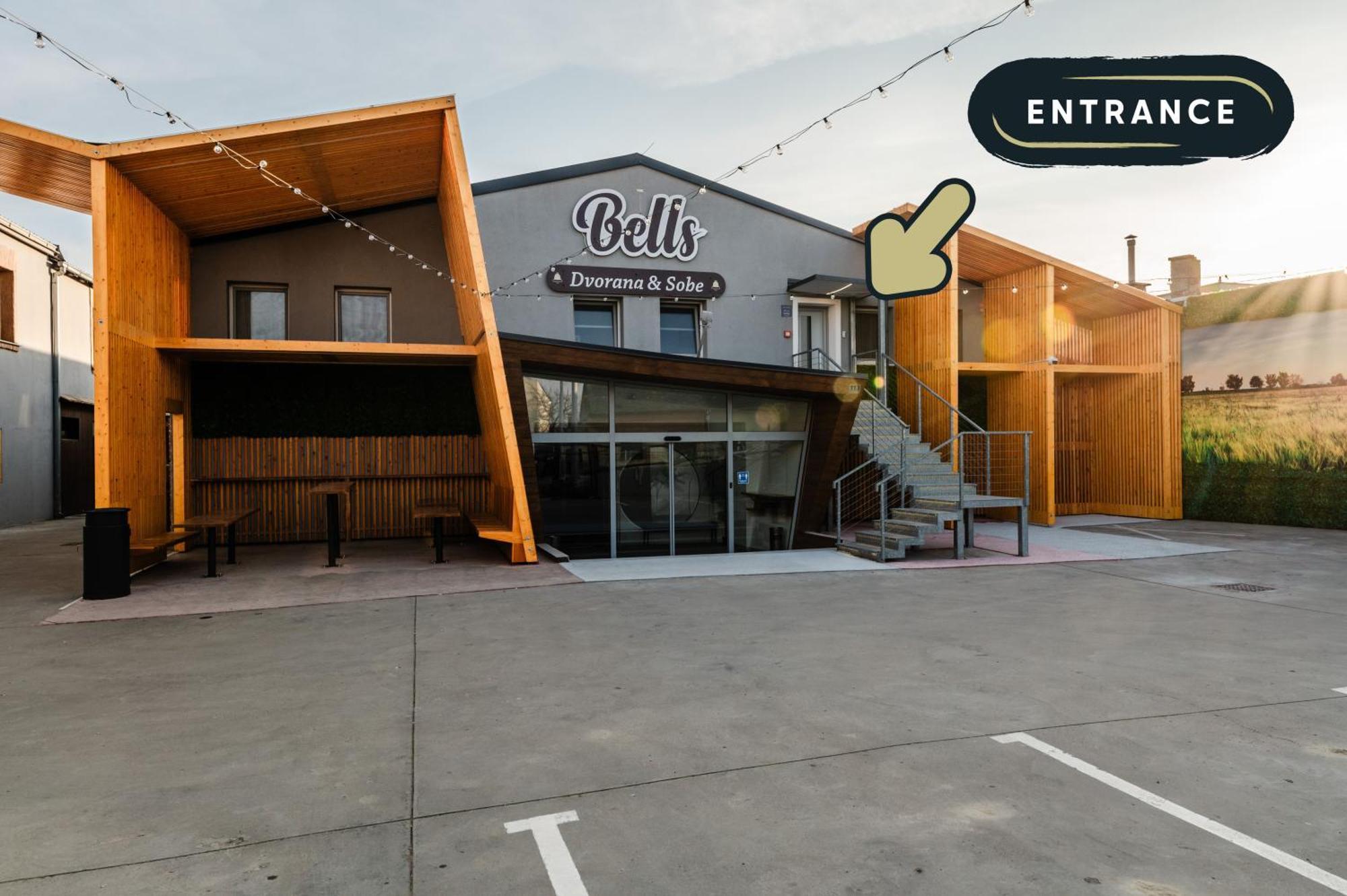 Hotel Bells Osijek Extérieur photo